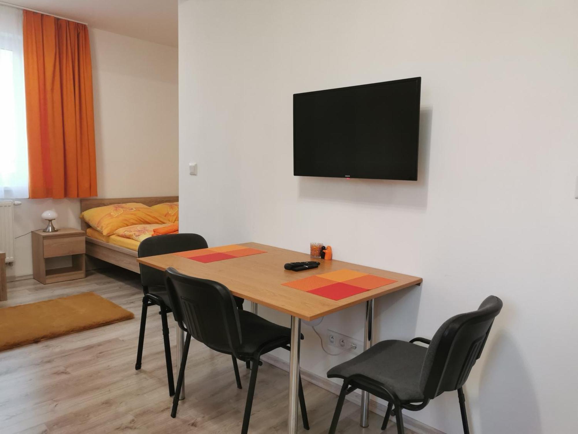 Comenius Apartments - Apartmány na rohu Svidnik Quarto foto